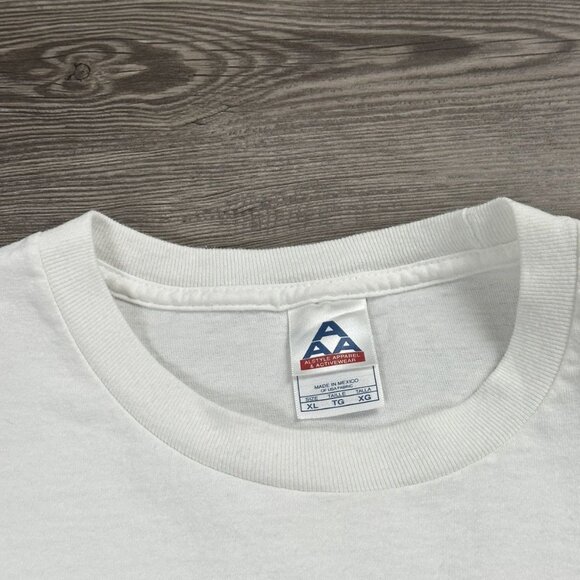 Vintage Y2K “Not Only Am I Perfect Im Canadian Too” Funny T Shirt - Picture 3 of 3